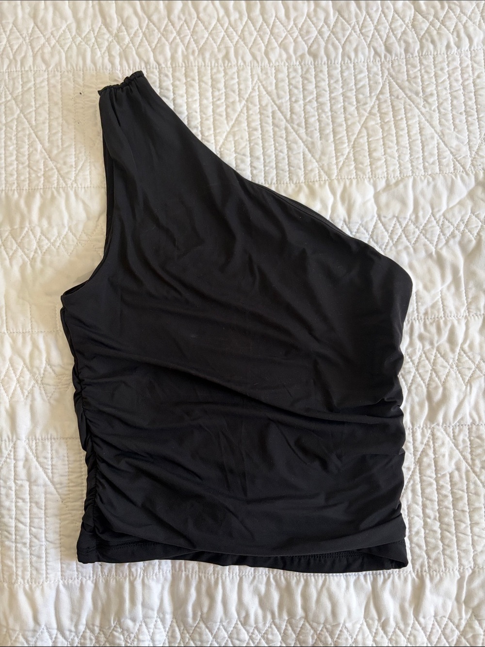 Asymmetric One-Shoulder Black Crop Top